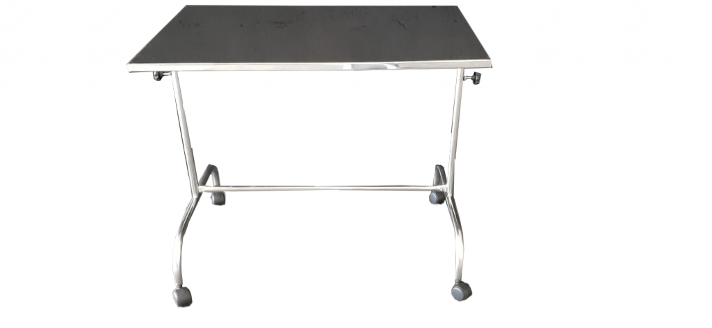 MESA AUXILIAR COM ALTURA REGULÁVEL – Cirúrgica Mache Equipamentos